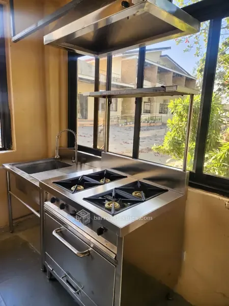 ISPSC 2026 — range with an overhead shelf